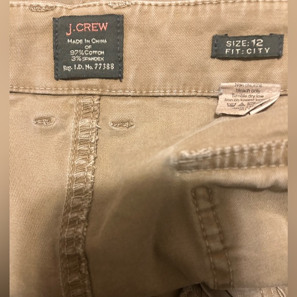 J Crew- city fit- Fitigues skirt, size 12, color khaki. - Picture 3 of 11